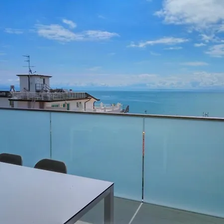 Beautiful Duplex Penthouse In Lignano Apartament *